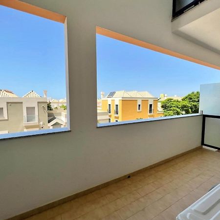 Faro Stylish 2 By Homing Apartment ภายนอก รูปภาพ