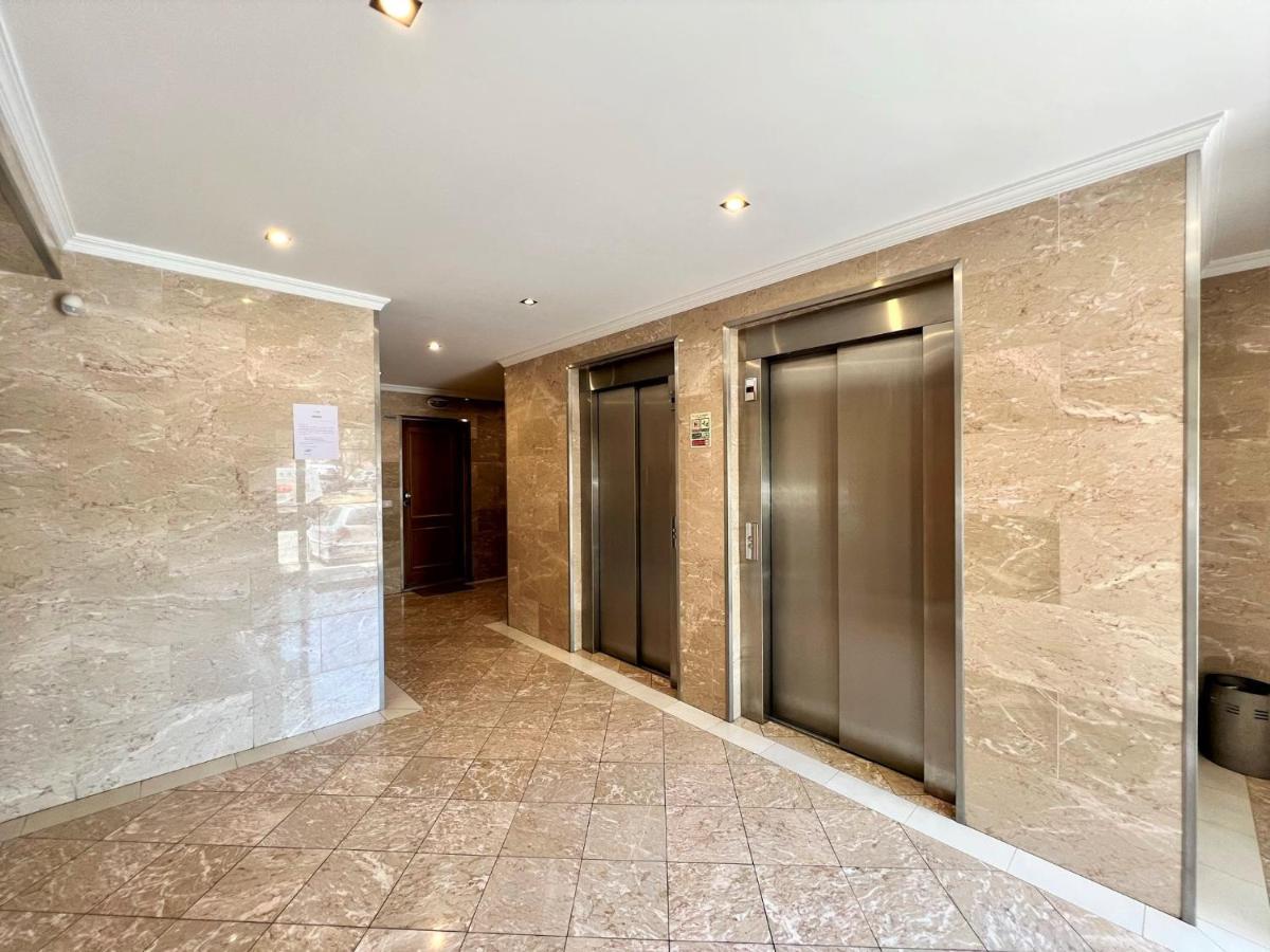 Faro Stylish 2 By Homing Apartment ภายนอก รูปภาพ