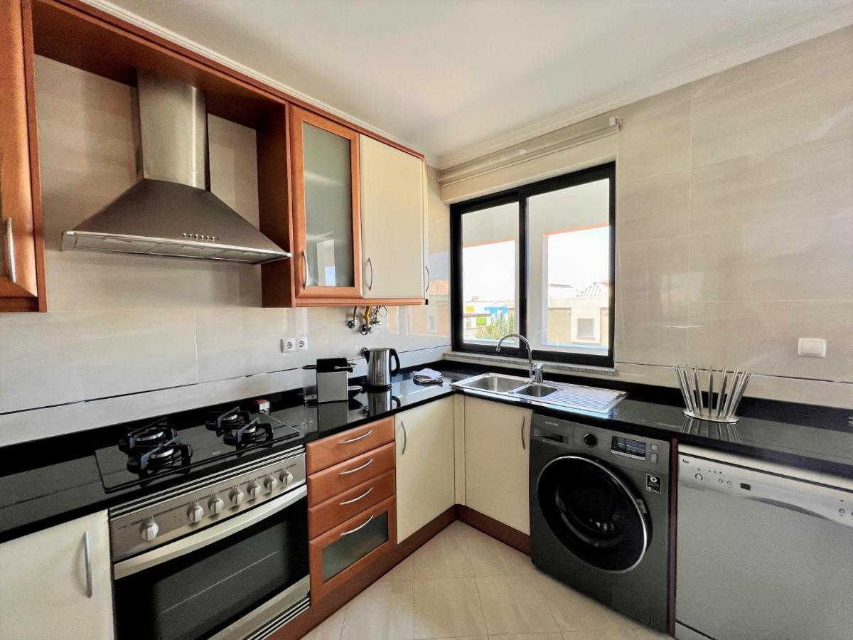 Faro Stylish 2 By Homing Apartment ภายนอก รูปภาพ