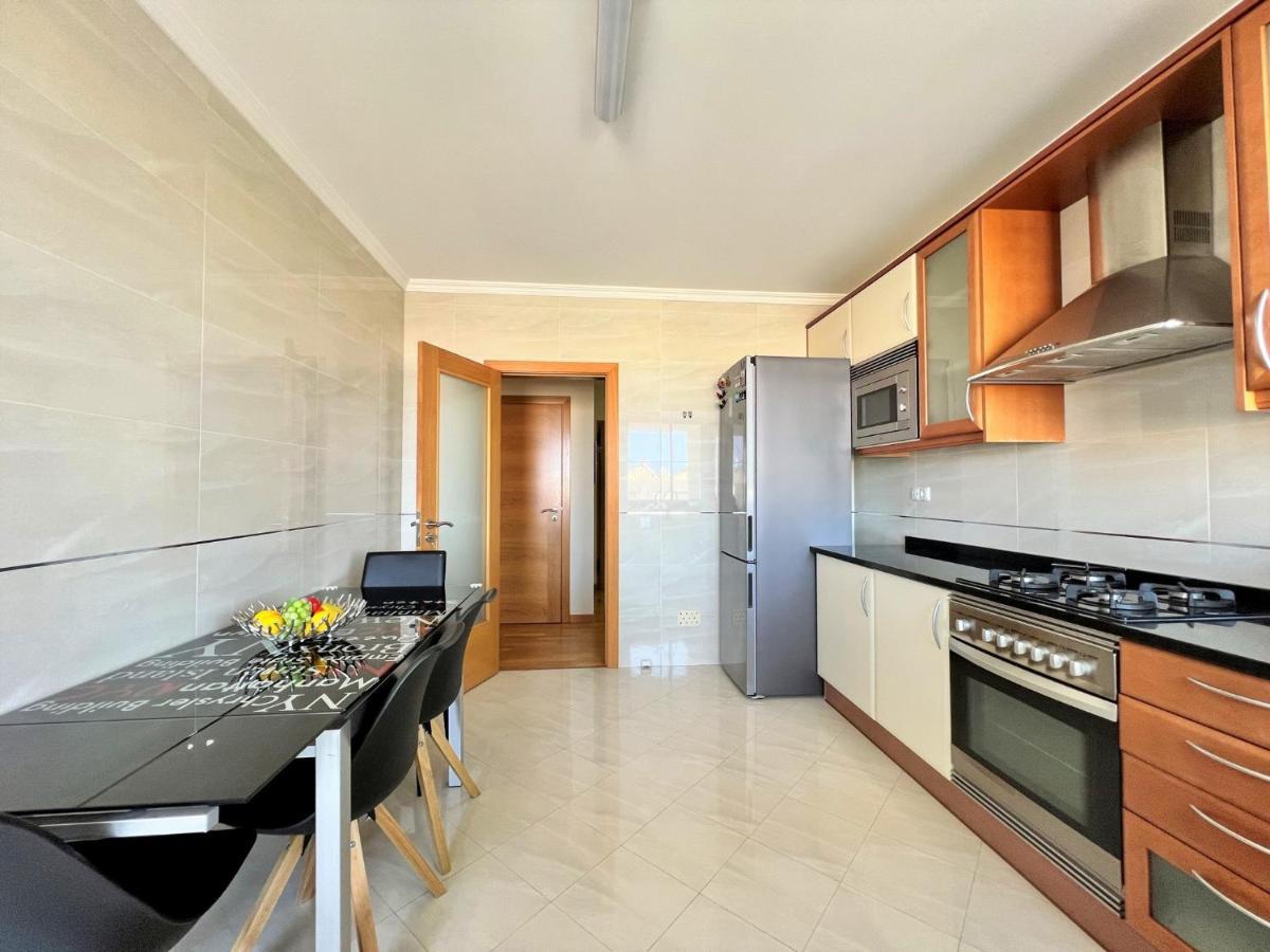 Faro Stylish 2 By Homing Apartment ภายนอก รูปภาพ